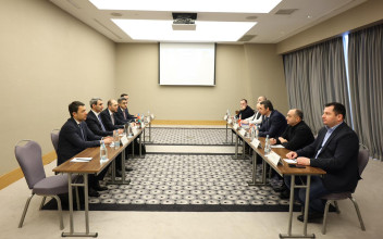 "ADY Express" and "Hellmann Worldwide Logistics" Launch Their First Joint Shipment from China to Europe via the Middle Corridor