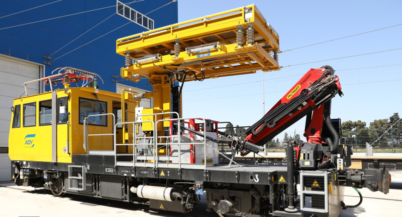 ADY tranzit daşınmalarının həcmini artırmaq üçün ölkəyə yeni nəsil texnikalar gətirdi