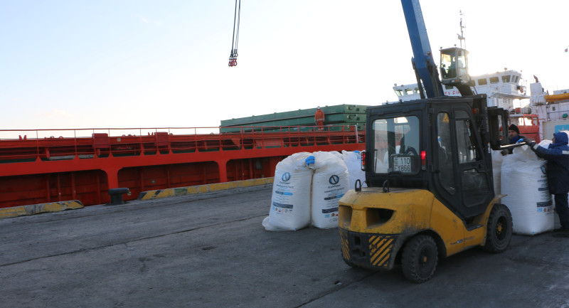 "ADY Express" successfully transports agricultural fertilizers from Kazakhstan to European markets as part of cooperation to attract new cargoes to Azerbaijan.
