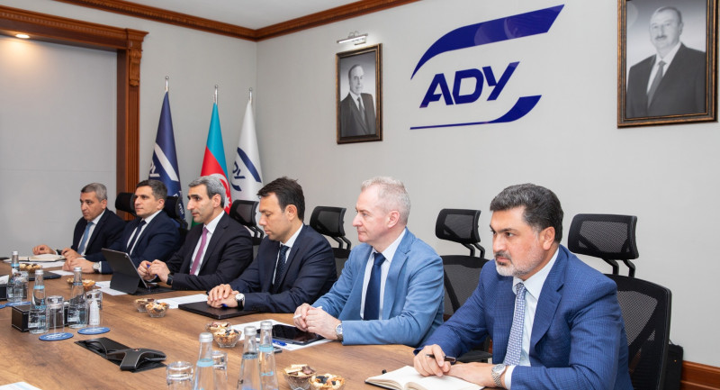 Азербайджан и Китай расширяют сотрудничество в сфере увеличения перевозок по Среднему коридору