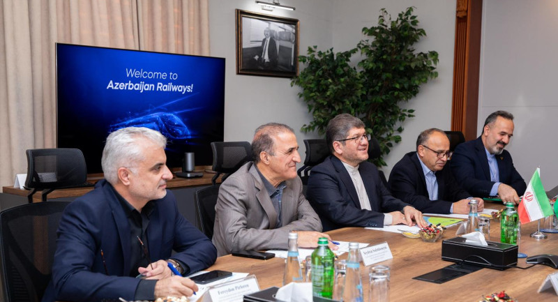 АЖД и Иранские железные дороги обсудили укрепление сотрудничества