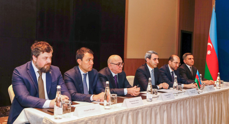 Azerbaijan, Russia Shake Hands for Faster Cargo Flows via Digitalization