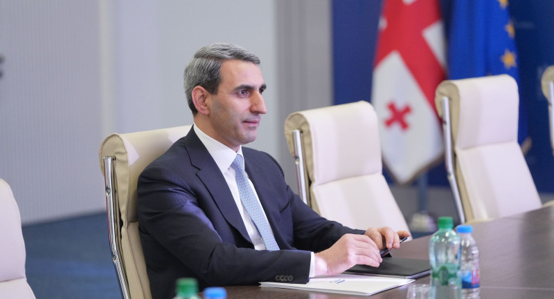 Tbilisidə BTQ dəmir yolunun təhvil-təslimi üzrə yekun aktın imzalanması müzakirə olunub