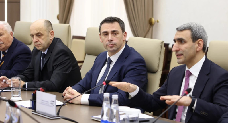 Azərbaycan, Özbəkistan və Gürcüstan arasında Orta Dəhlizin inkişafı üzrə əməkdaşlığın perspektivləri müzakirə olunub