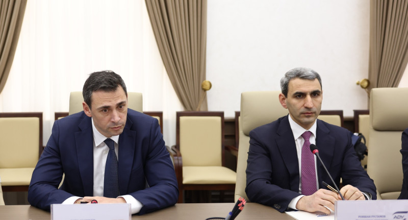 Azərbaycan, Özbəkistan və Gürcüstan arasında Orta Dəhlizin inkişafı üzrə əməkdaşlığın perspektivləri müzakirə olunub